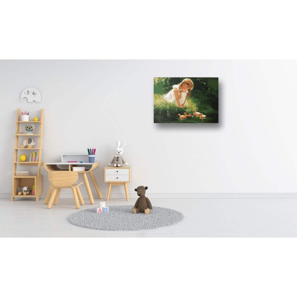 Mädchen mit Entchen Kücken